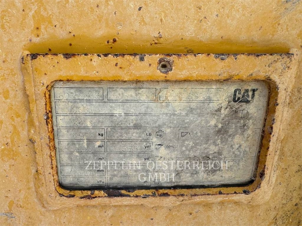 Wheel loader CAT 966-14: picture 16