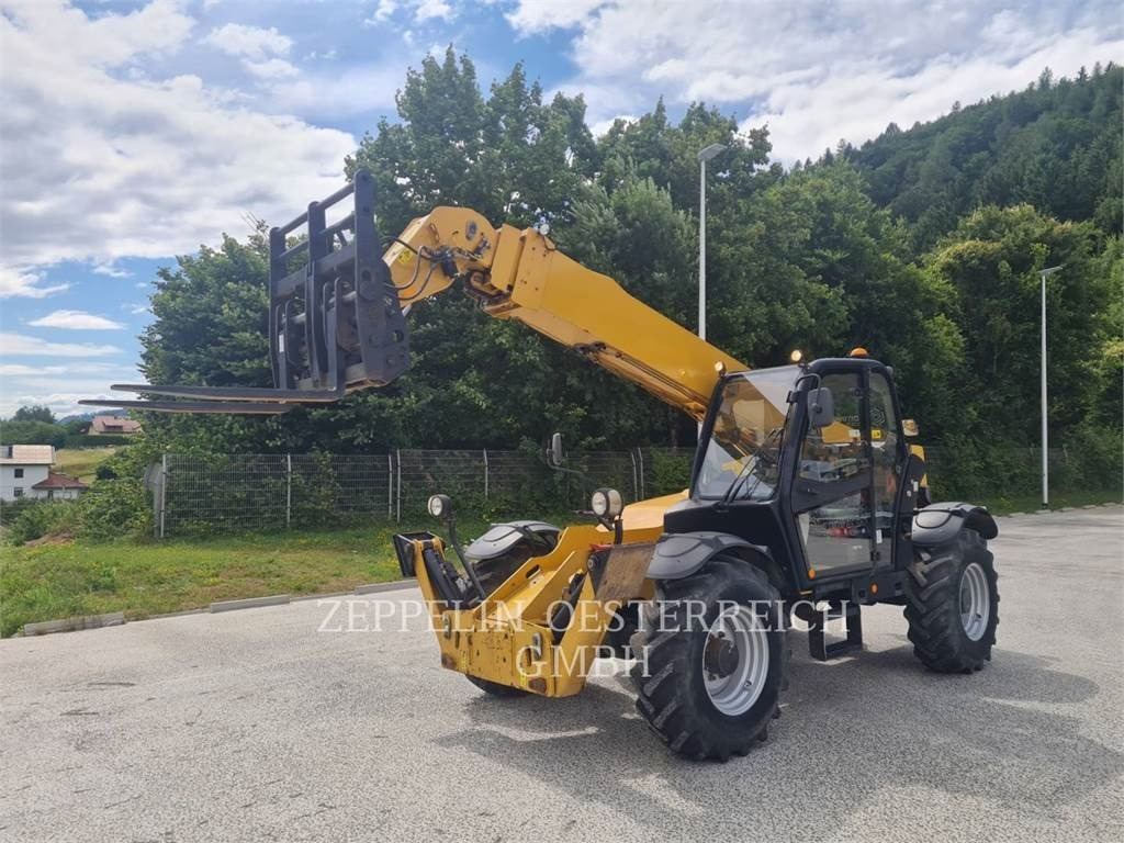 Telescopic handler CAT TH 414: picture 1