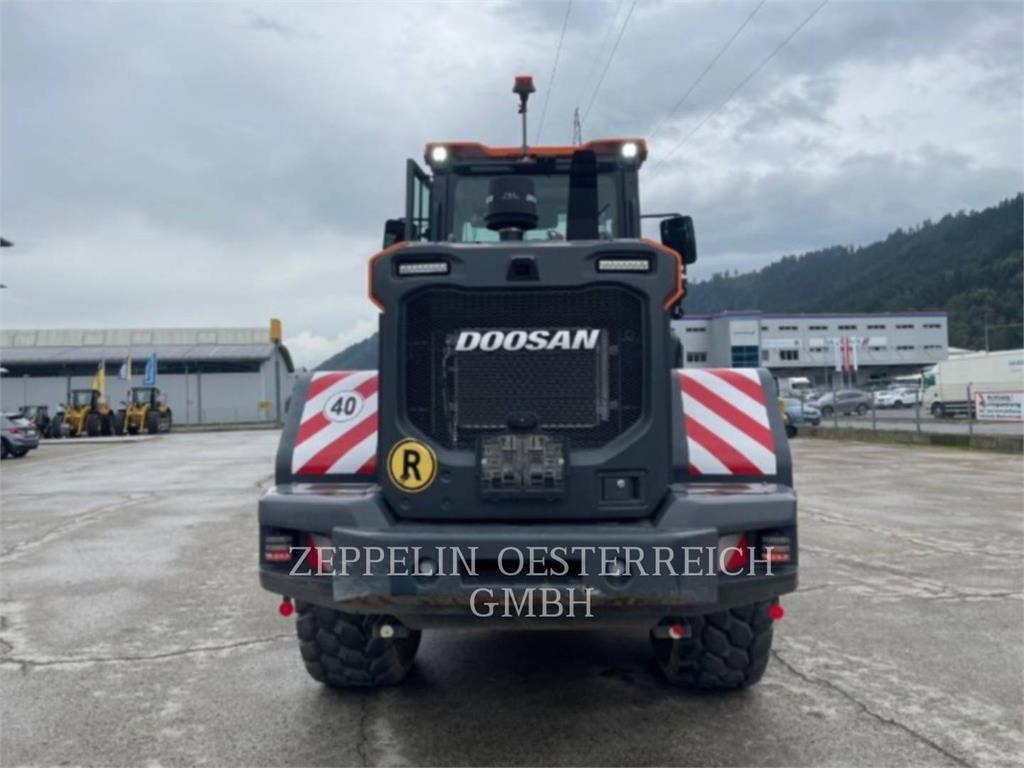 Doosan DL250-7 - Wheel loader: picture 4 Doosan DL250-7 - Wheel loader: picture 4