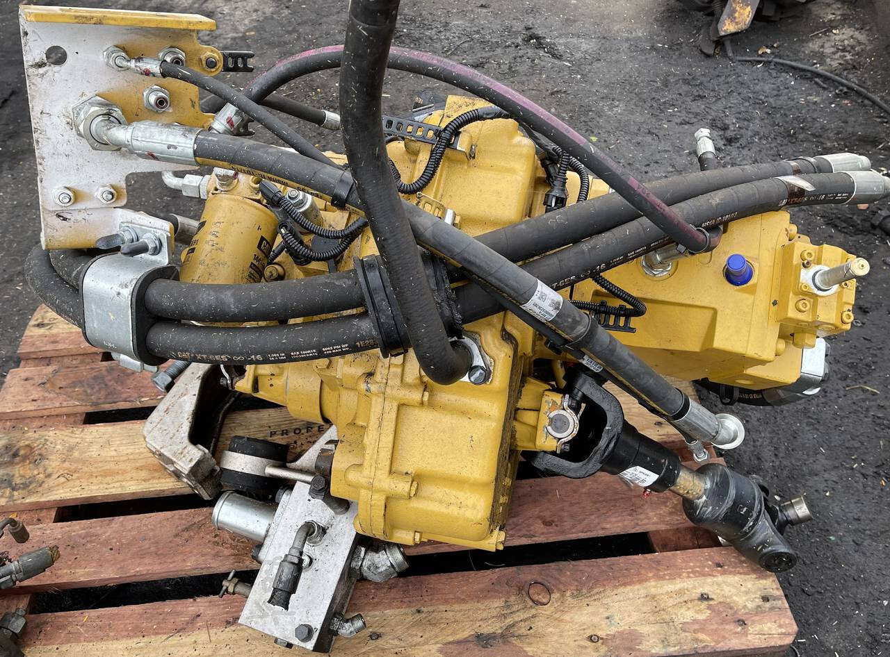 CAT - reduktor pompa jazdy silnik jazdy Caterpillar części - Hydraulics for Construction machinery: picture 1 CAT - reduktor pompa jazdy silnik jazdy Caterpillar części - Hydraulics for Construction machinery: picture 1