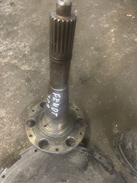 Fendt 309 LSA sprzęgło wałek turbomatic - Transmission for Agricultural machinery: picture 1 Fendt 309 LSA sprzęgło wałek turbomatic - Transmission for Agricultural machinery: picture 1