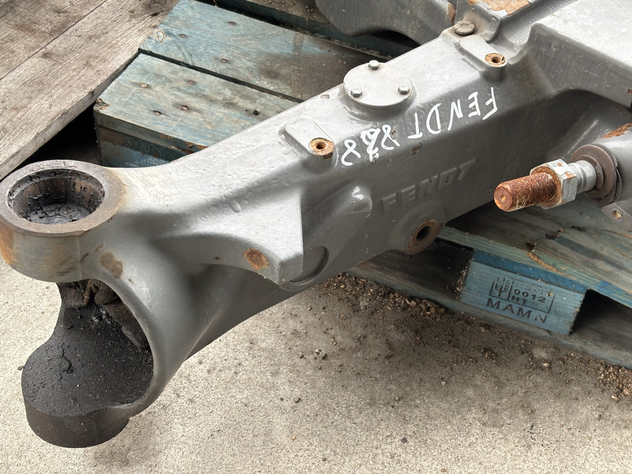 Fendt 828 Obudowa Łączona Osi 755/137 F835300020260 F835300020250 - Axle and parts for Agricultural machinery: picture 4 Fendt 828 Obudowa Łączona Osi 755/137 F835300020260 F835300020250 - Axle and parts for Agricultural machinery: picture 4