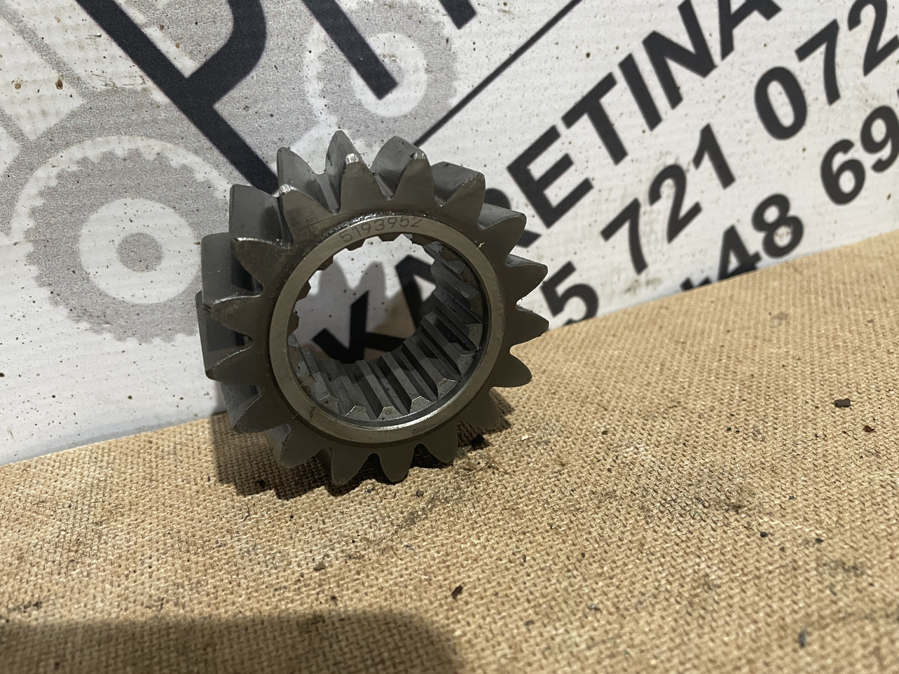 New Holland T6 T7 - koło zębate 5193952 - Transmission for Agricultural machinery: picture 2 New Holland T6 T7 - koło zębate 5193952 - Transmission for Agricultural machinery: picture 2