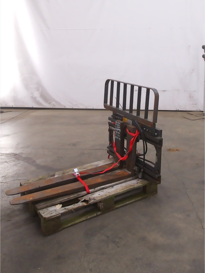 Kaup Fork positioner FEM 2 2.5T160B - Attachment for Material handling equipment: picture 1 Kaup Fork positioner FEM 2 2.5T160B - Attachment for Material handling equipment: picture 1