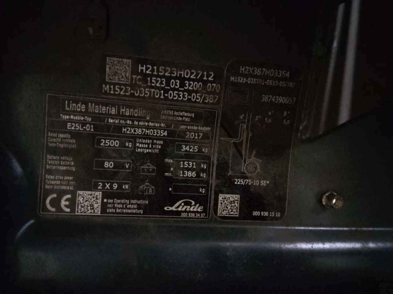 Linde E25 - Electric forklift: picture 2 Linde E25 - Electric forklift: picture 2