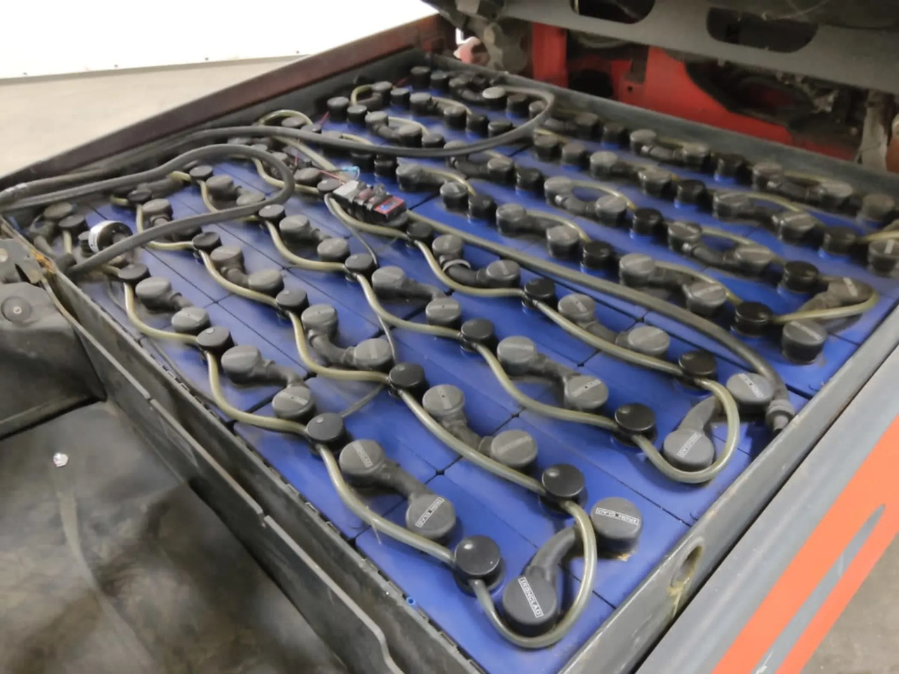 Linde E30L-01 - Electric forklift: picture 4 Linde E30L-01 - Electric forklift: picture 4