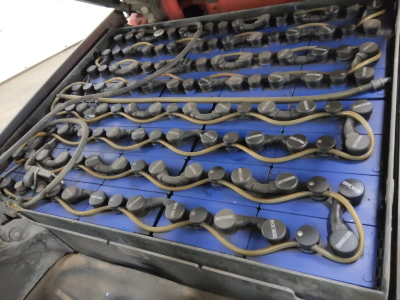 Linde E30L-01 - Electric forklift: picture 4 Linde E30L-01 - Electric forklift: picture 4