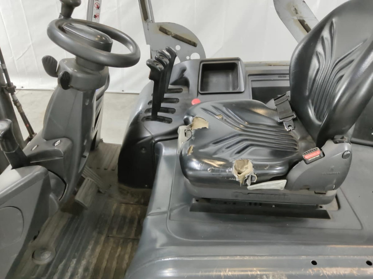 STILL RX60-25 - Electric forklift: picture 4 STILL RX60-25 - Electric forklift: picture 4