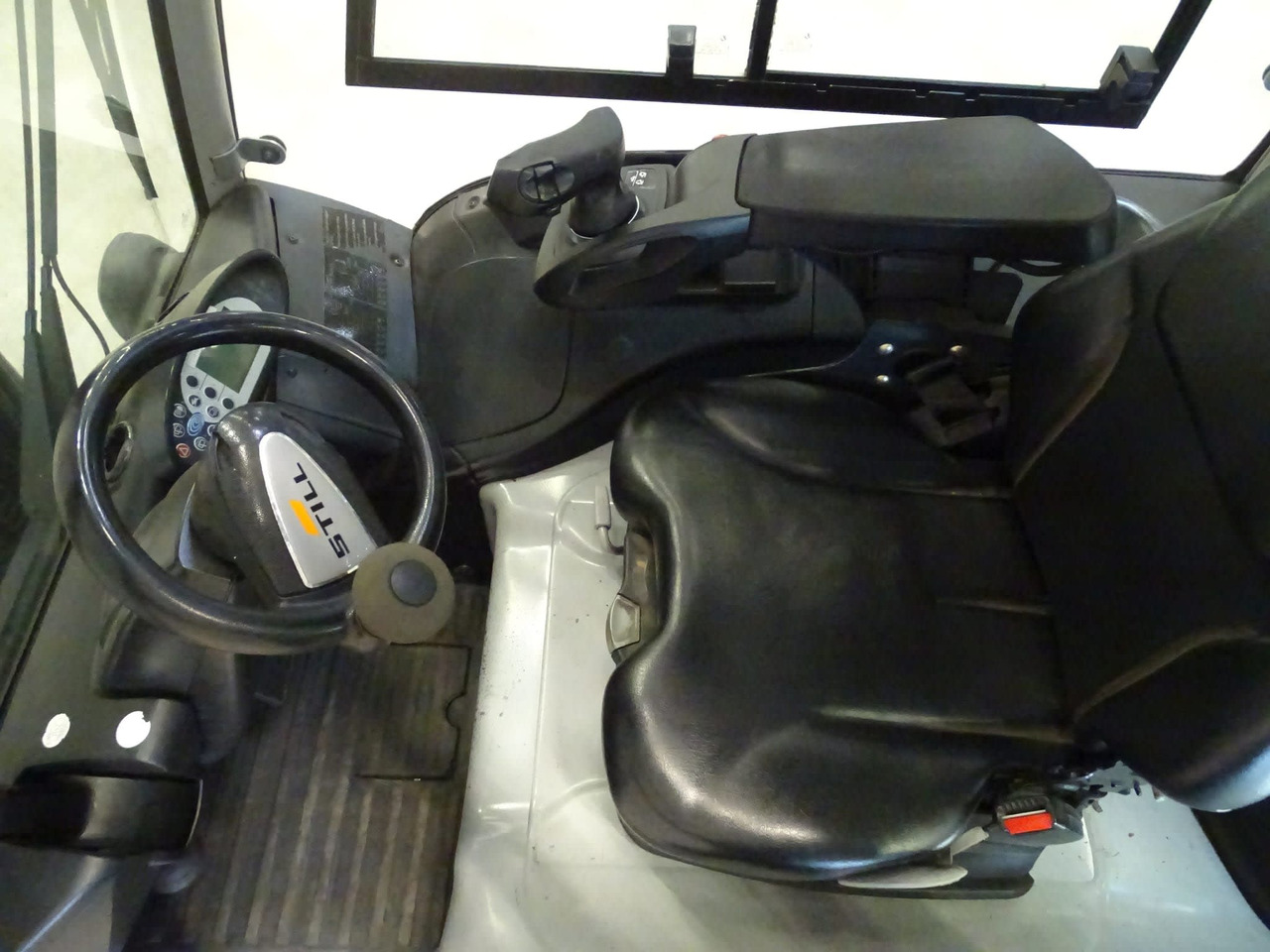 STILL RX60-45 - Electric forklift: picture 4 STILL RX60-45 - Electric forklift: picture 4