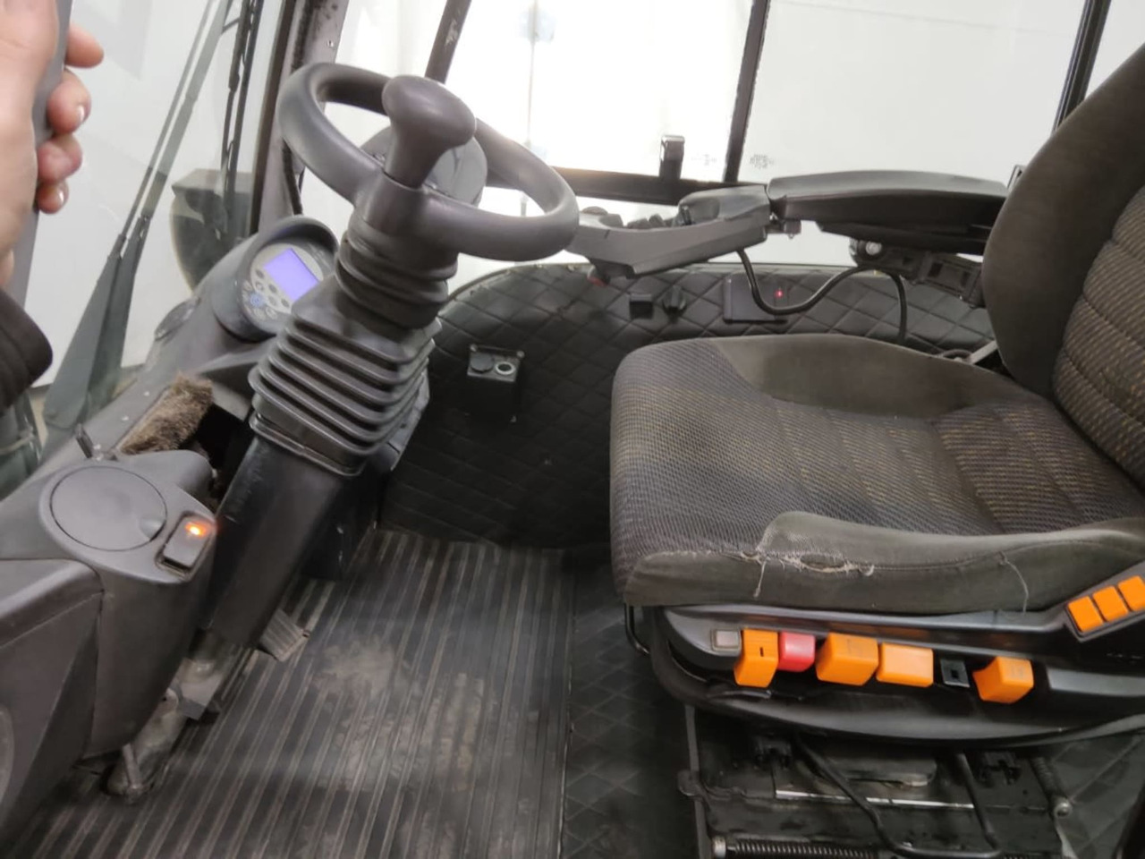 STILL RX60-45 - Electric forklift: picture 4 STILL RX60-45 - Electric forklift: picture 4