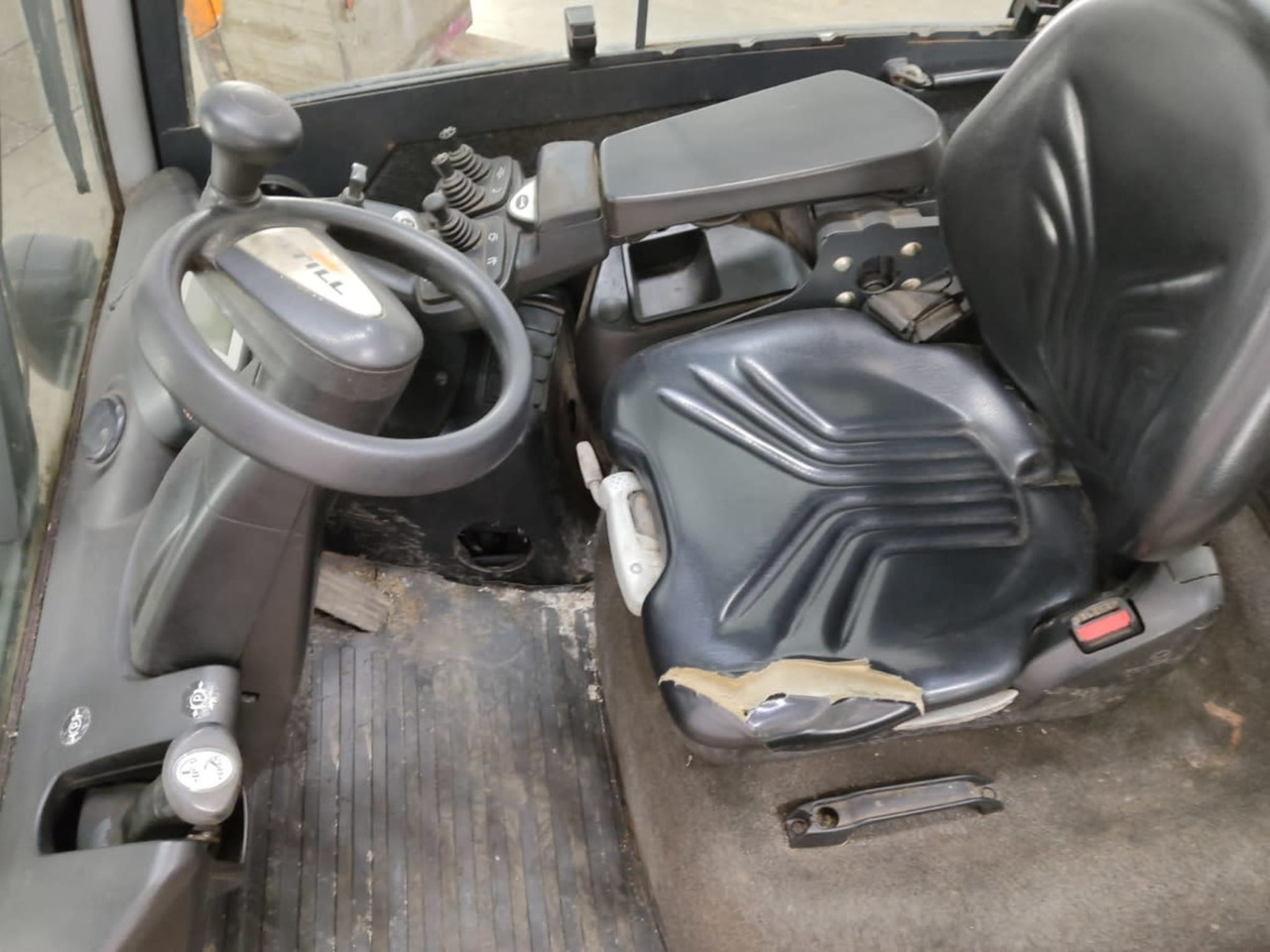 STILL RX70-25 - Diesel forklift: picture 4 STILL RX70-25 - Diesel forklift: picture 4