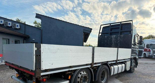 Volvo FH16-600. Euro 5 - Dropside/ Flatbed truck: picture 4 Volvo FH16-600. Euro 5 - Dropside/ Flatbed truck: picture 4