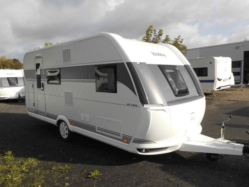 Hobby De Luxe 490 KMF 2026 GARAGE AUTARK 1800kg.+++ - Caravan: picture 1 Hobby De Luxe 490 KMF 2026 GARAGE AUTARK 1800kg.+++ - Caravan: picture 1