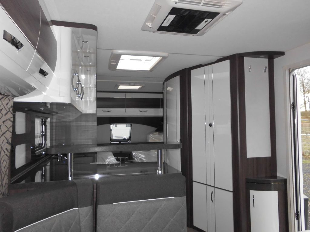 Caravan Hobby Prestige 620 CL 2024 BACKOFEN KLIMA 2200KG: picture 13 Caravan Hobby Prestige 620 CL 2024 BACKOFEN KLIMA 2200KG: picture 13