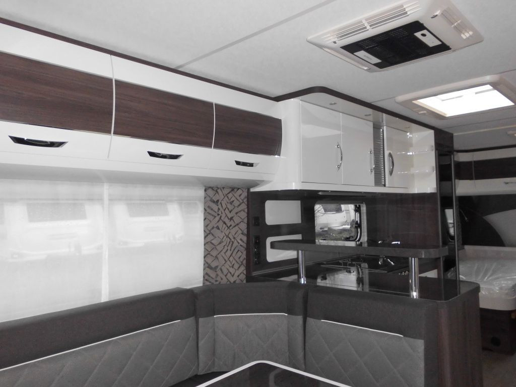 Caravan Hobby Prestige 620 CL 2024 BACKOFEN KLIMA 2200KG: picture 14 Caravan Hobby Prestige 620 CL 2024 BACKOFEN KLIMA 2200KG: picture 14
