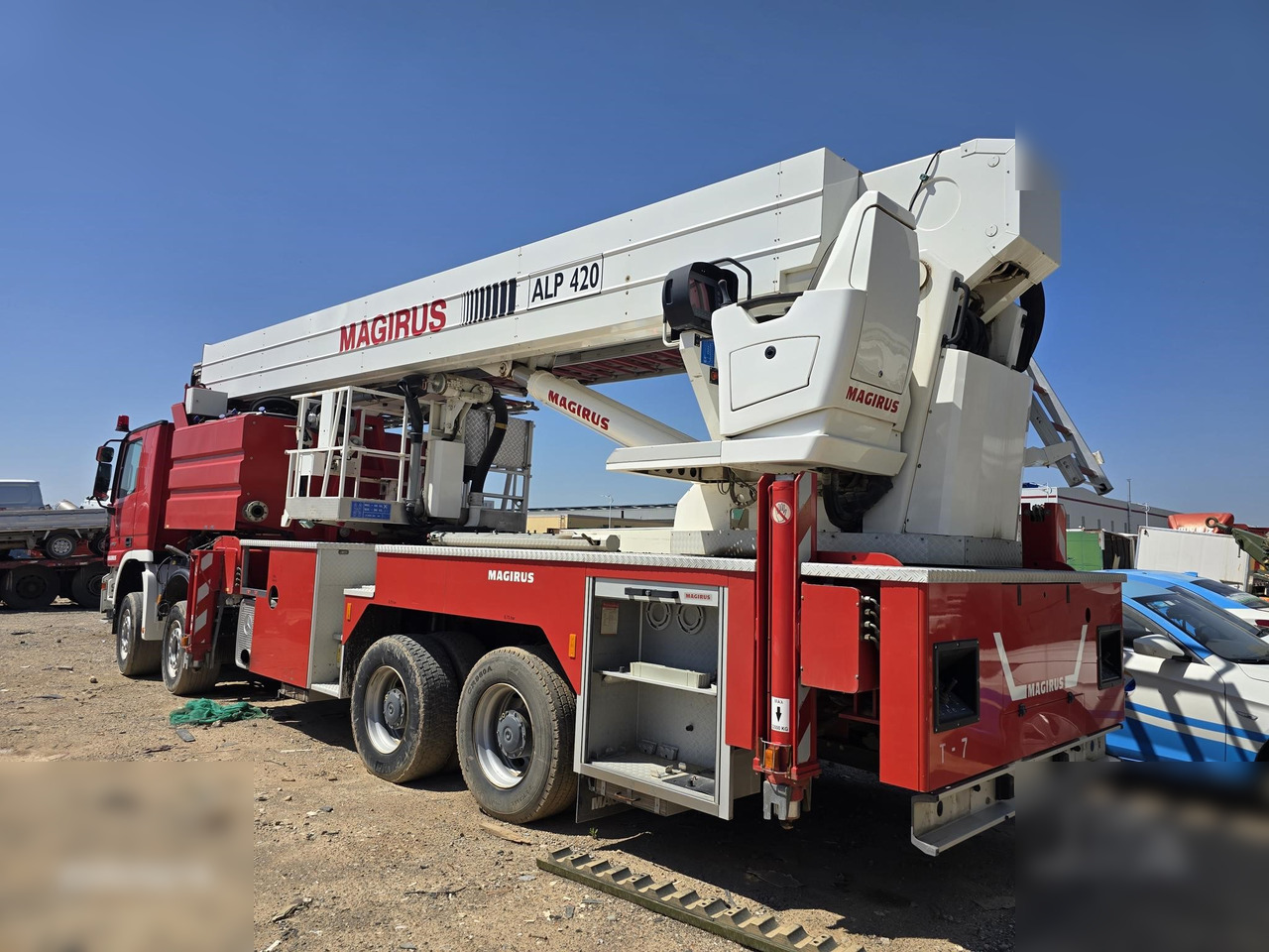 2011 MERCEDES-BENZ ACTROS 4140 - Truck mounted aerial platform: picture 2 2011 MERCEDES-BENZ ACTROS 4140 - Truck mounted aerial platform: picture 2