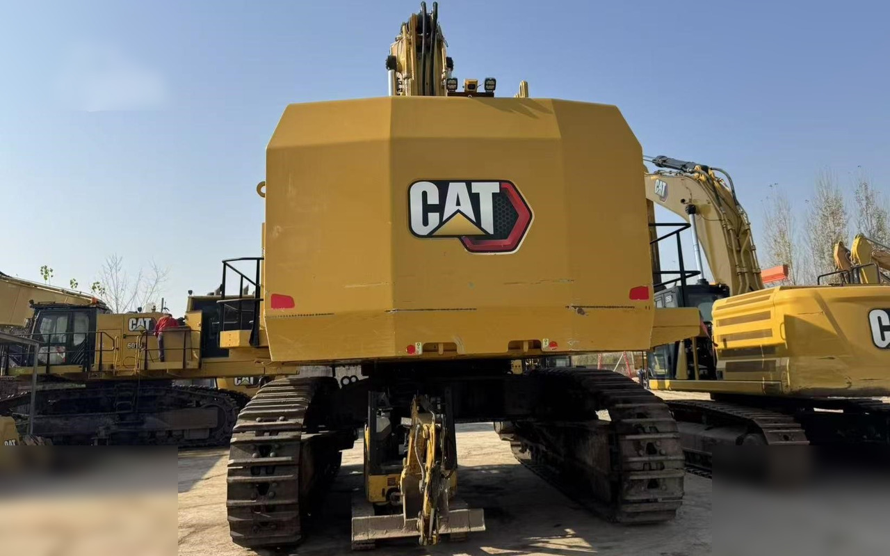 2021 CATERPILLAR 6015B - Crawler excavator: picture 3 2021 CATERPILLAR 6015B - Crawler excavator: picture 3