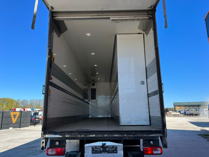 Refrigerator truck DAF CF 370 6x2 HULTSTEINS / BOX L=8744 mm: picture 11