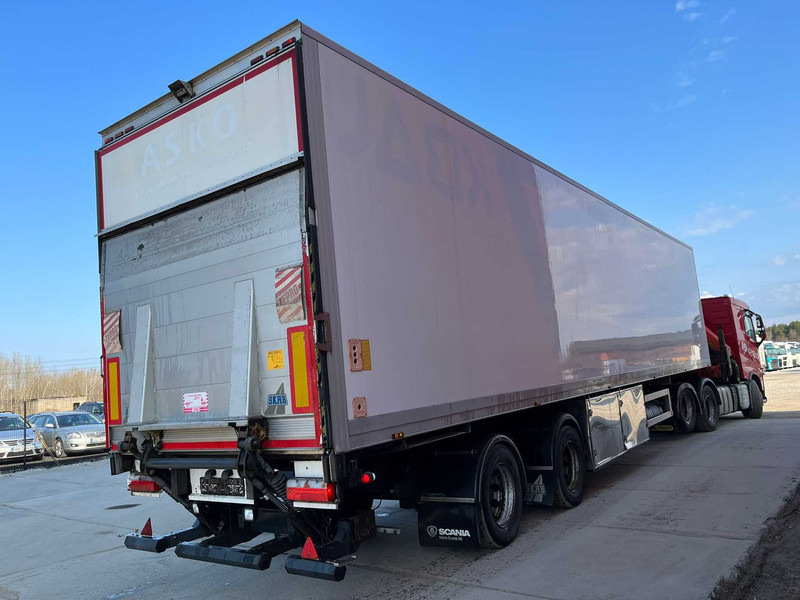 HFR SK 20 THERMOKING SLX / BOX L=13482 mm - Refrigerator semi-trailer: picture 4 HFR SK 20 THERMOKING SLX / BOX L=13482 mm - Refrigerator semi-trailer: picture 4