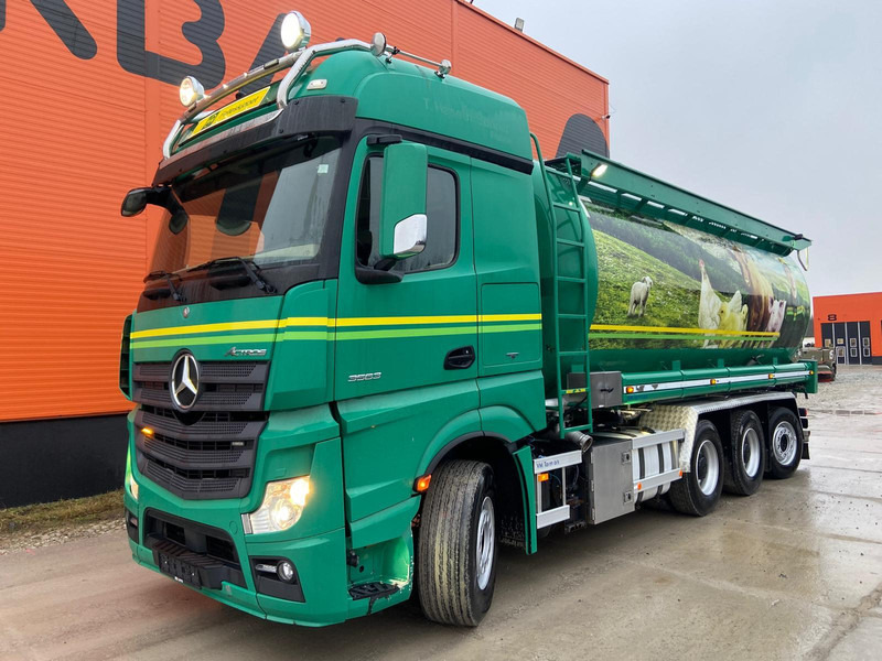 Mercedes-Benz Actros 3563 8x4*4 RETARDER / TANK 34000 l - Tank truck: picture 2 Mercedes-Benz Actros 3563 8x4*4 RETARDER / TANK 34000 l - Tank truck: picture 2