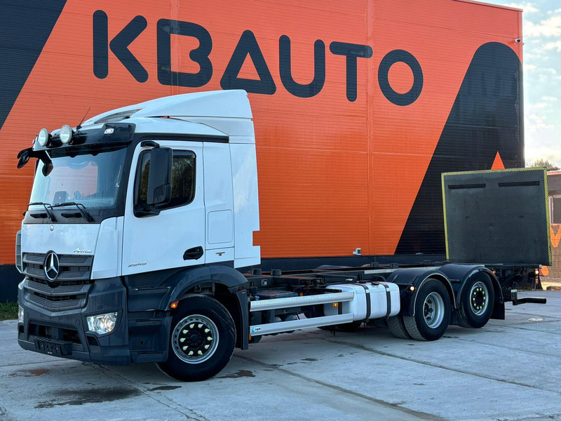 Mercedes-Benz Antos 2545 6x2 RETARDER / CHASSIS L=7812 mm - Container transporter/ Swap body truck: picture 1 Mercedes-Benz Antos 2545 6x2 RETARDER / CHASSIS L=7812 mm - Container transporter/ Swap body truck: picture 1