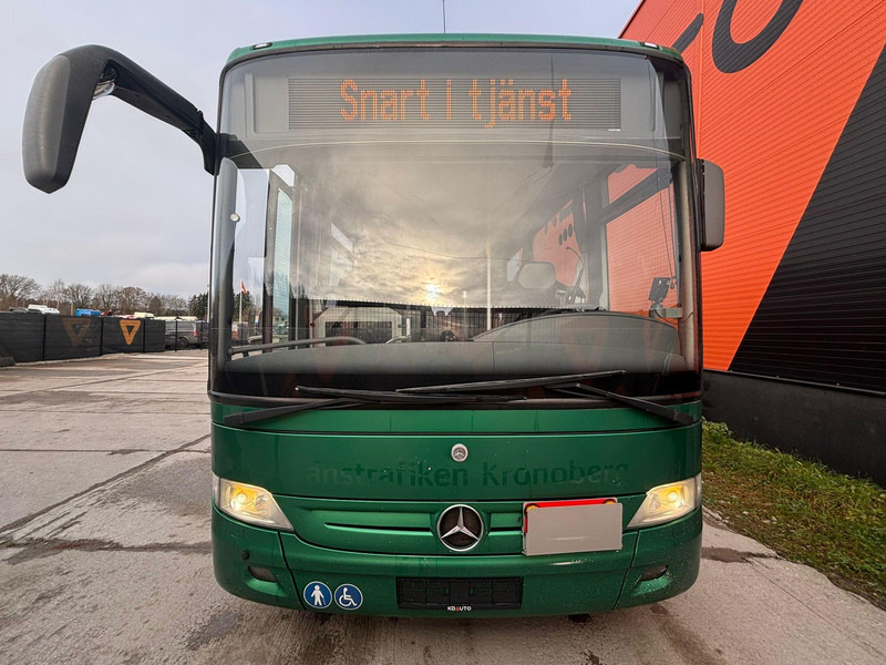 Mercedes-Benz Integro M 4x2 49 SEATS / AC / WC / WHEELCHAIR LIFT - Suburban bus: picture 2 Mercedes-Benz Integro M 4x2 49 SEATS / AC / WC / WHEELCHAIR LIFT - Suburban bus: picture 2