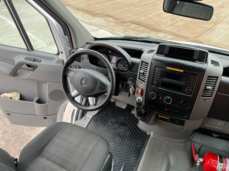 Leasing of Mercedes-Benz Sprinter 516 CDI 22 + 1 SEATS Mercedes-Benz Sprinter 516 CDI 22 + 1 SEATS: picture 13