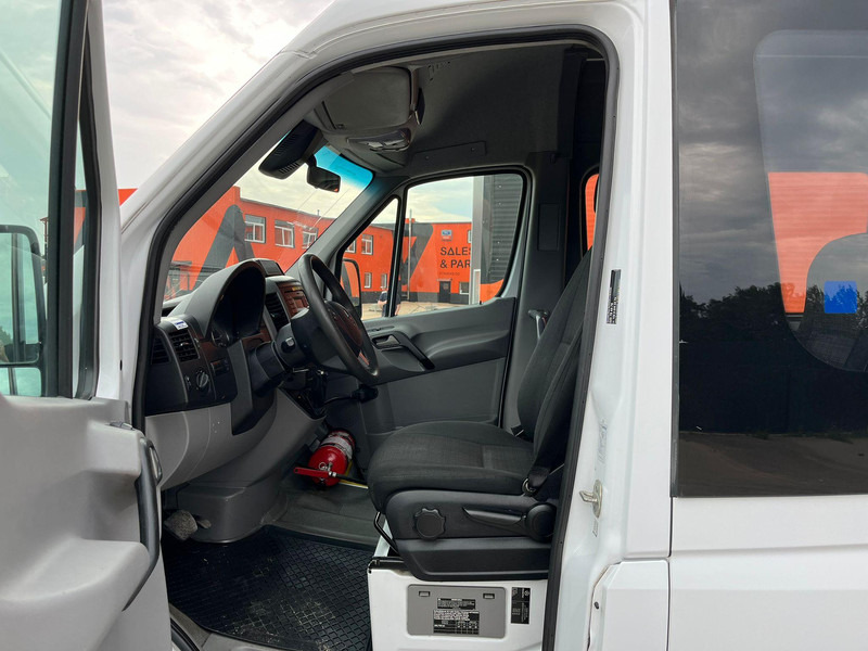 Leasing of Mercedes-Benz Sprinter 516 CDI 22 + 1 SEATS Mercedes-Benz Sprinter 516 CDI 22 + 1 SEATS: picture 9