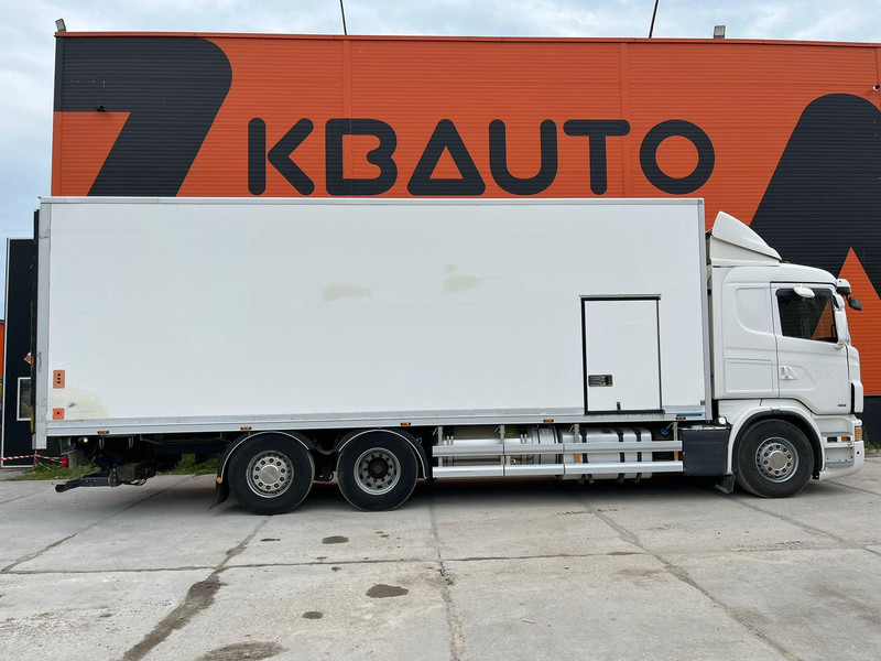 Scania G 440 6x2*4 EURO 6 ! / RETARDER / BOX L=8427 mm - Refrigerator truck: picture 4 Scania G 440 6x2*4 EURO 6 ! / RETARDER / BOX L=8427 mm - Refrigerator truck: picture 4