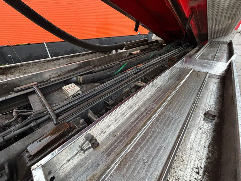 Vacuum truck Scania P 124 6x2*4 KORP&SON / TANK 8000 l / VACUUM Wittig RFW260 / PRESSURE Uraca DK716 140 bar / 400 l/min: picture 11 Vacuum truck Scania P 124 6x2*4 KORP&SON / TANK 8000 l / VACUUM Wittig RFW260 / PRESSURE Uraca DK716 140 bar / 400 l/min: picture 11