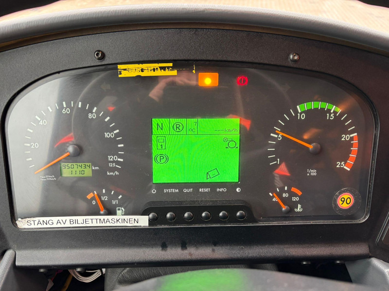 Suburban bus Setra S 417 UL 6x2*4 57 SEATS / AC / AUXILIARY HEATER / WHEELCHAIR LIFT: picture 11 Suburban bus Setra S 417 UL 6x2*4 57 SEATS / AC / AUXILIARY HEATER / WHEELCHAIR LIFT: picture 11