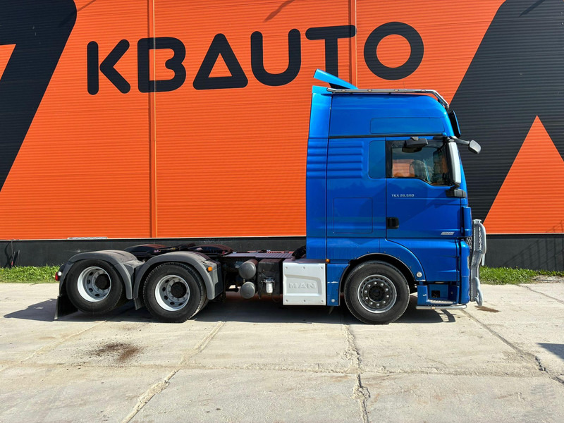 MAN TGX 28.580 6x2 XXL CAB / INTARDER / DOUBLE BOGIE - Tractor unit: picture 5 MAN TGX 28.580 6x2 XXL CAB / INTARDER / DOUBLE BOGIE - Tractor unit: picture 5