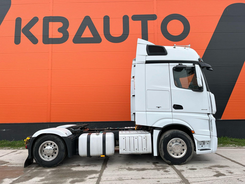 Mercedes-Benz Actros 1845 4x2 BIG SPACE / ADR - Tractor unit: picture 5 Mercedes-Benz Actros 1845 4x2 BIG SPACE / ADR - Tractor unit: picture 5