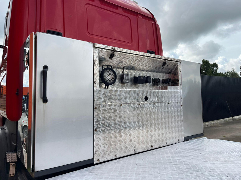 Tractor unit Scania R 730 6x4 HYDRAULICS / RETARDER: picture 13 Tractor unit Scania R 730 6x4 HYDRAULICS / RETARDER: picture 13