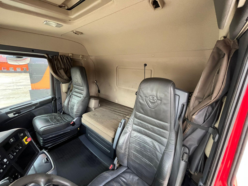 Tractor unit Scania R 730 6x4 HYDRAULICS / RETARDER: picture 17 Tractor unit Scania R 730 6x4 HYDRAULICS / RETARDER: picture 17