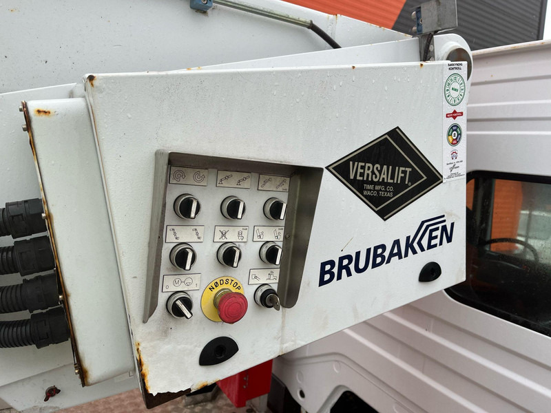 Truck, Crane truck Mercedes-Benz Atego 918 4x4 VERSALIFT VST-237-NF / 13,5 m: picture 14