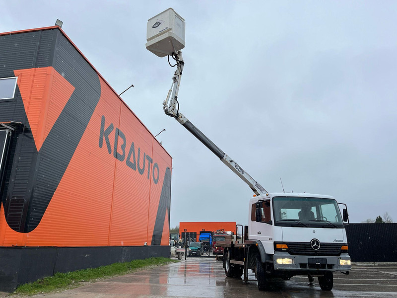 Truck, Crane truck Mercedes-Benz Atego 918 4x4 VERSALIFT VST-237-NF / 13,5 m: picture 10