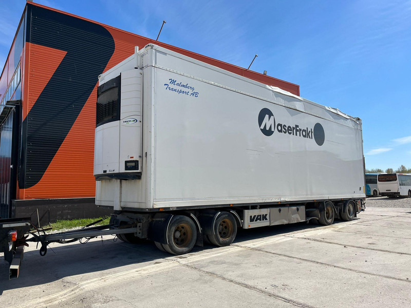 Vak V-4-40 VECTOR 1950 / BOX L=10804 mm - Refrigerator trailer: picture 1 Vak V-4-40 VECTOR 1950 / BOX L=10804 mm - Refrigerator trailer: picture 1