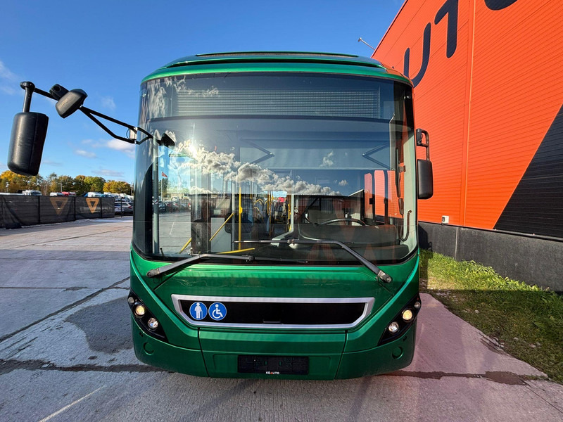 Volvo B5LH 7900 4x2 HYBRID / AC / AUXILIARY HEATING - City bus: picture 2 Volvo B5LH 7900 4x2 HYBRID / AC / AUXILIARY HEATING - City bus: picture 2