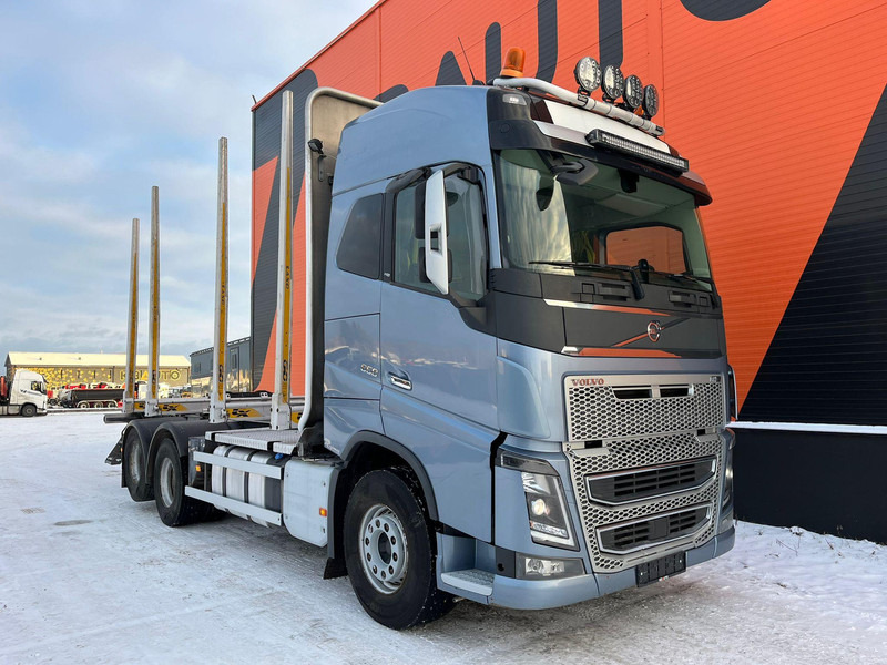 Volvo FH 16 650 6x4 TANDEM AXLE LIFT - Timber truck, Crane truck: picture 4 Volvo FH 16 650 6x4 TANDEM AXLE LIFT - Timber truck, Crane truck: picture 4