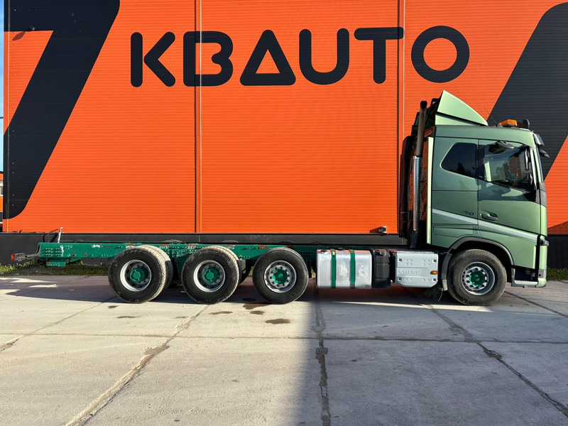 Volvo FH 16 750 8x4/4 PTO / CHASSIS L=7617 mm - Cab chassis truck: picture 5 Volvo FH 16 750 8x4/4 PTO / CHASSIS L=7617 mm - Cab chassis truck: picture 5