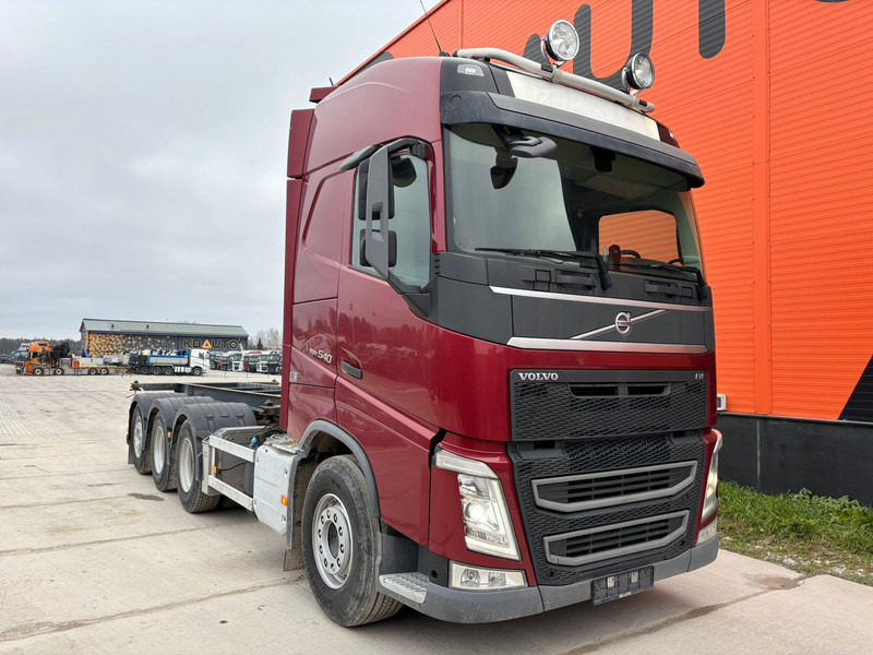 Volvo FH 540 8x4*4 CHASSIS L=6124 mm - Cab chassis truck: picture 4 Volvo FH 540 8x4*4 CHASSIS L=6124 mm - Cab chassis truck: picture 4