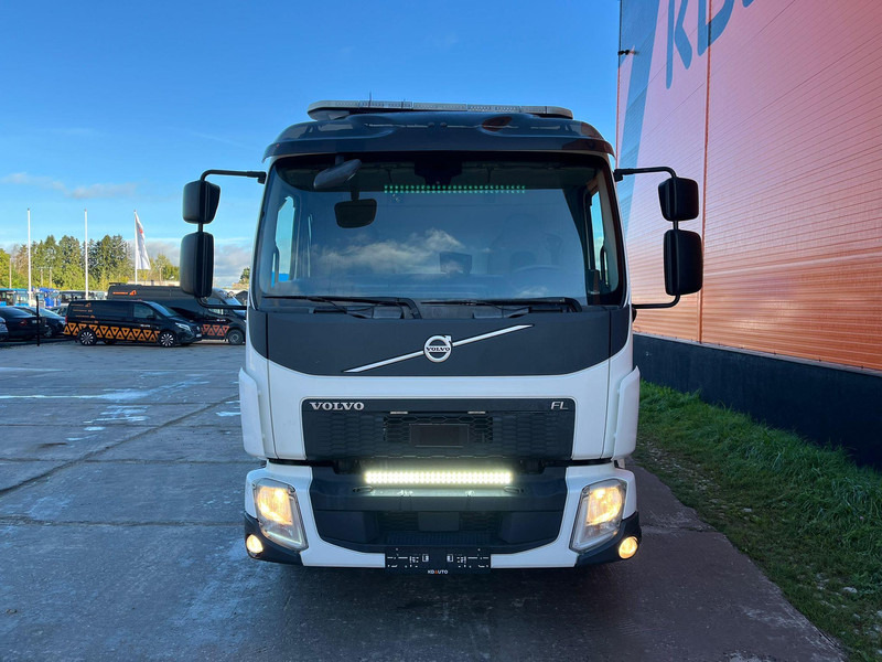 Volvo FL 250 4x2 PK 12.501 / PLATFORM L=5019 mm - Dropside/ Flatbed truck, Crane truck: picture 3 Volvo FL 250 4x2 PK 12.501 / PLATFORM L=5019 mm - Dropside/ Flatbed truck, Crane truck: picture 3