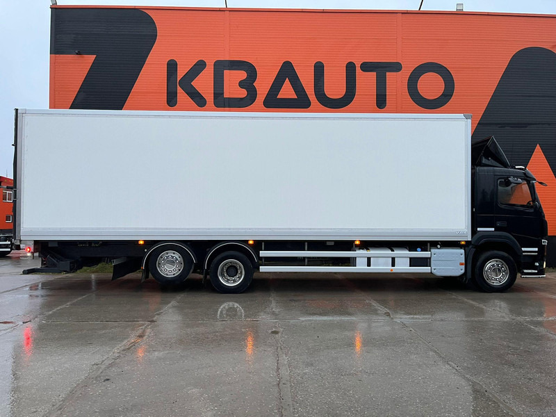 Volvo FM 420 6x2 ADBLUE PROGRAMMED OFF / BOX HEATING / BOX L=9977 mm - Box truck: picture 4 Volvo FM 420 6x2 ADBLUE PROGRAMMED OFF / BOX HEATING / BOX L=9977 mm - Box truck: picture 4