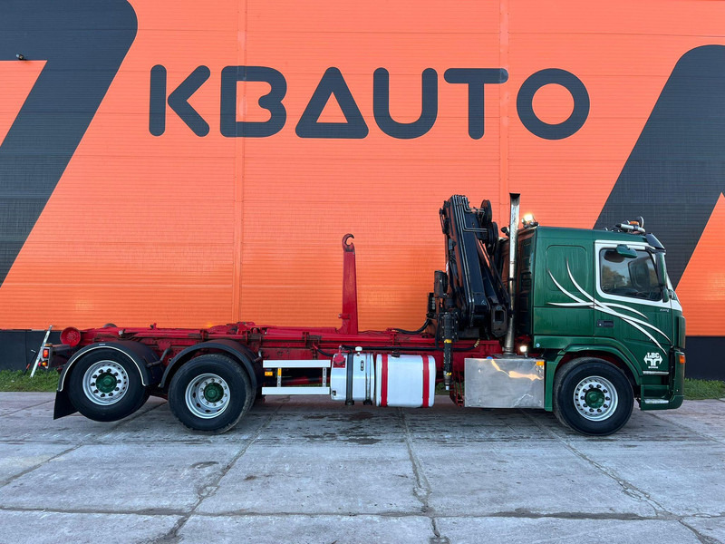 Volvo FM 440 6x2*4 HIAB 166E-5 HIPRO + HIAB 17 ton / L=5400mm - Hook lift truck, Crane truck: picture 5 Volvo FM 440 6x2*4 HIAB 166E-5 HIPRO + HIAB 17 ton / L=5400mm - Hook lift truck, Crane truck: picture 5