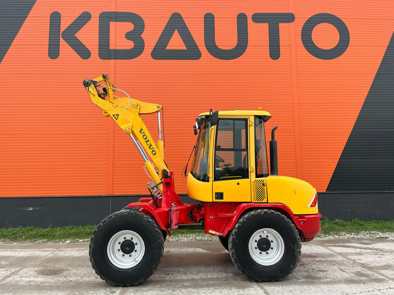 Wheel loader Volvo L 30 B-Z/X 4x4 AC / QUICK COUPLER / BUCKET + FORKS: picture 10