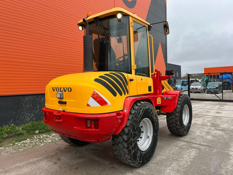 Wheel loader Volvo L 30 B-Z/X 4x4 AC / QUICK COUPLER / BUCKET + FORKS: picture 7