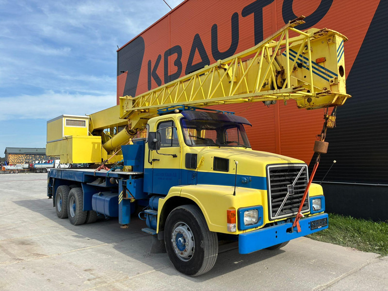 Volvo N 10 6x4 BJÖRNKRANAR C 1601 / 20 TON / BOOM 26,2 + JIB - Mobile crane: picture 4 Volvo N 10 6x4 BJÖRNKRANAR C 1601 / 20 TON / BOOM 26,2 + JIB - Mobile crane: picture 4