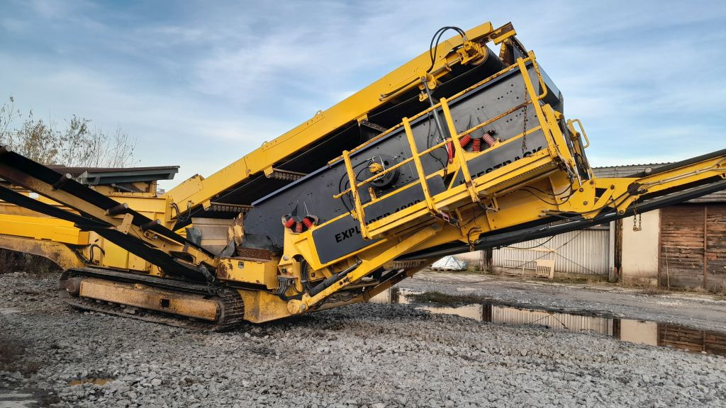 KEESTRACK Explorer 1800 - Screener: picture 1 KEESTRACK Explorer 1800 - Screener: picture 1
