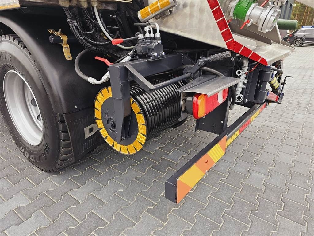 Vacuum truck DAF WUKO SCK-4HW for collecting waste liquid separator: picture 15 Vacuum truck DAF WUKO SCK-4HW for collecting waste liquid separator: picture 15